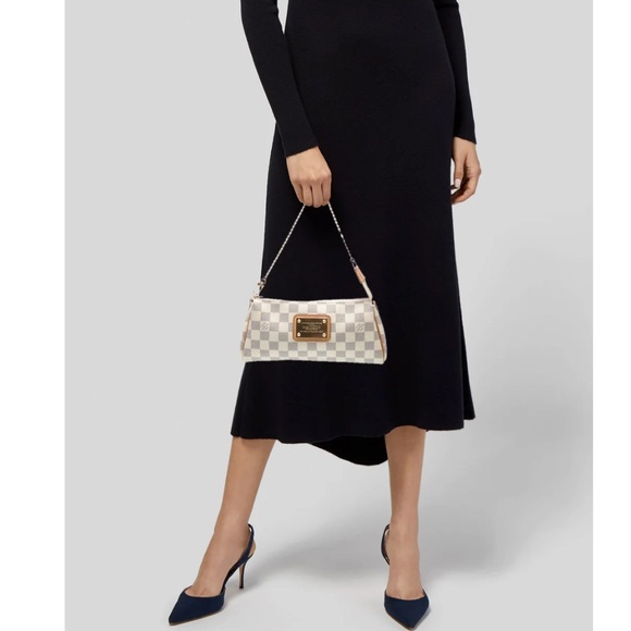 Louis Vuitton DAMIER AZUR EVA Pochette with leather strap - Picture 4 of 16